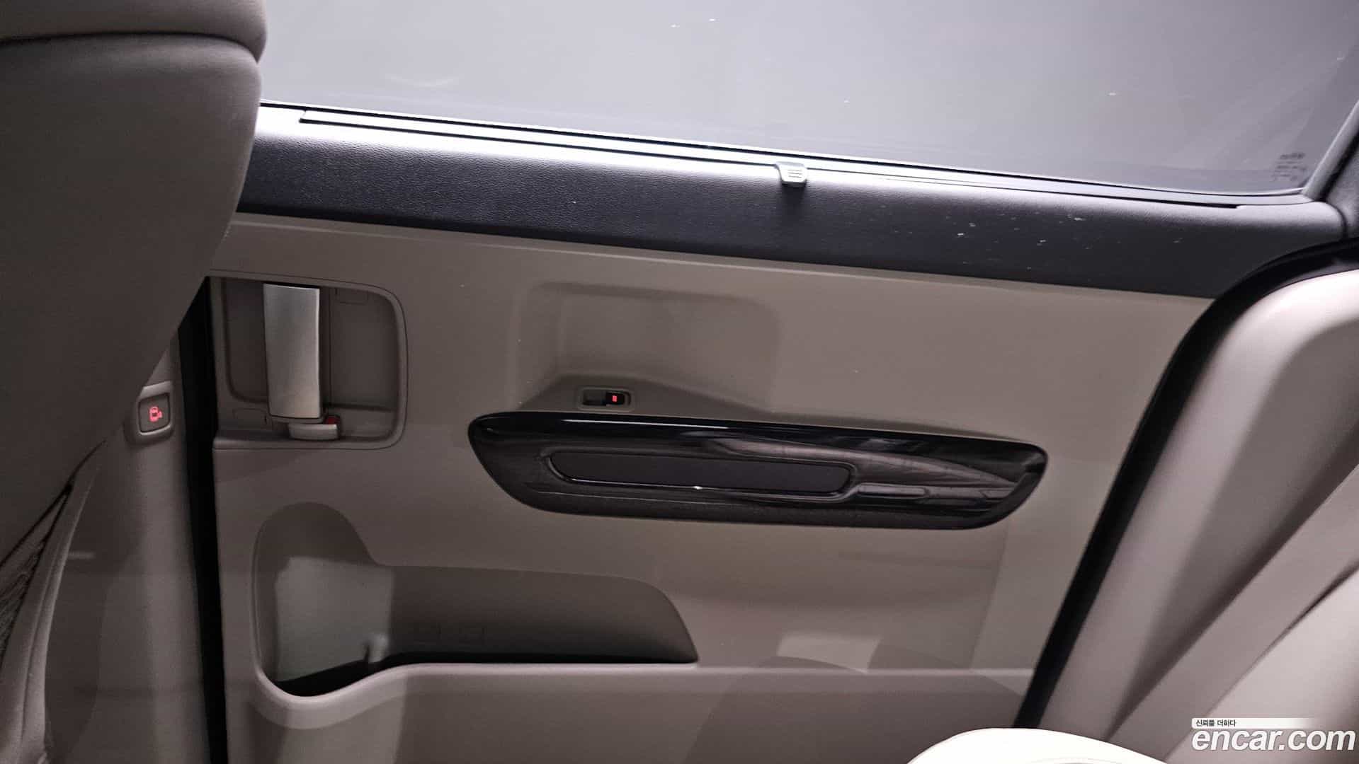 Canival Kia 2018.3-INNER-035