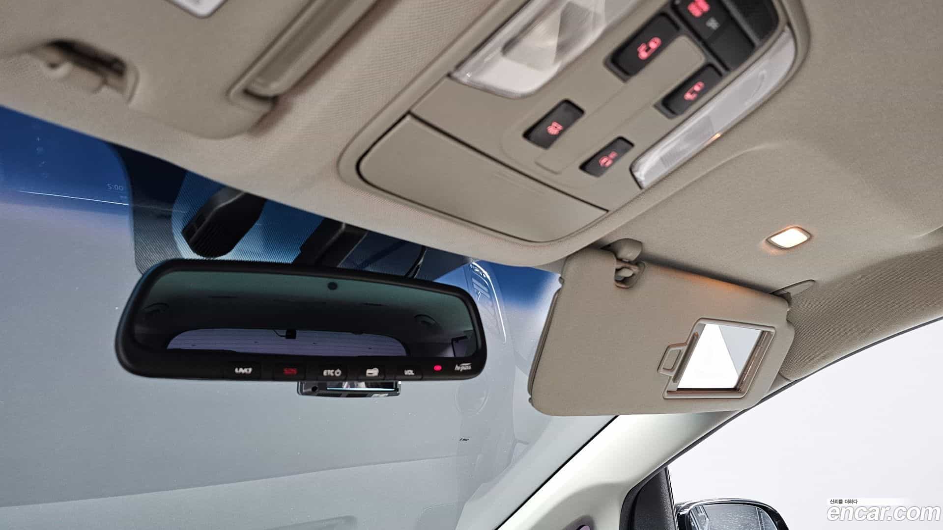 Canival Kia 2018.3-OPTION-040