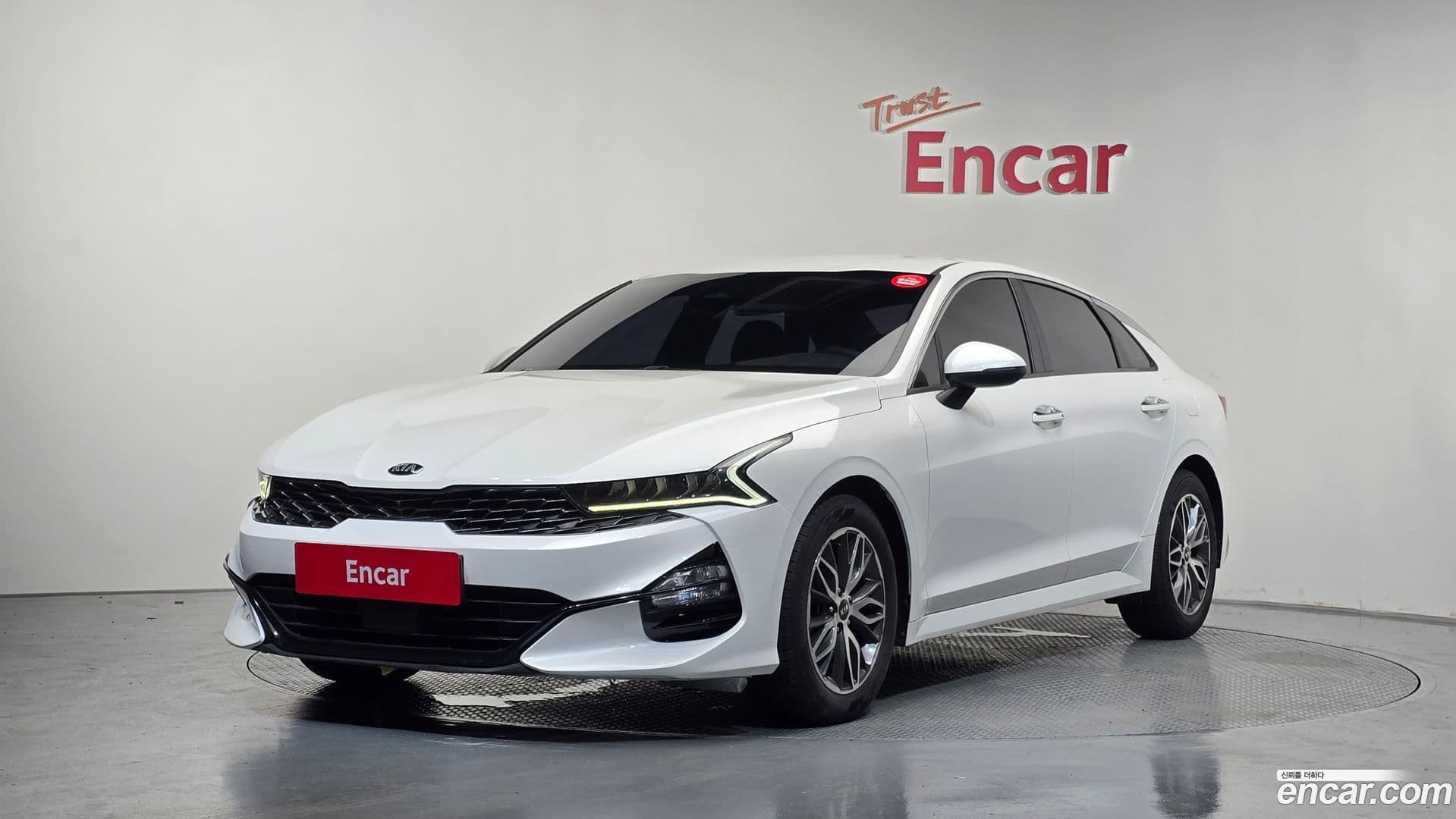 Main__Slider__Photo:K5 Kia 2020.7-0