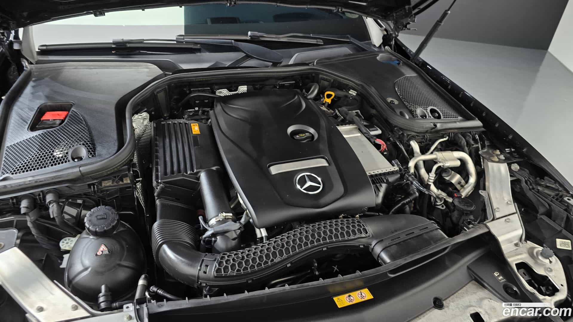E-Class Mercedes-Benz 2019.0-OUTER-006