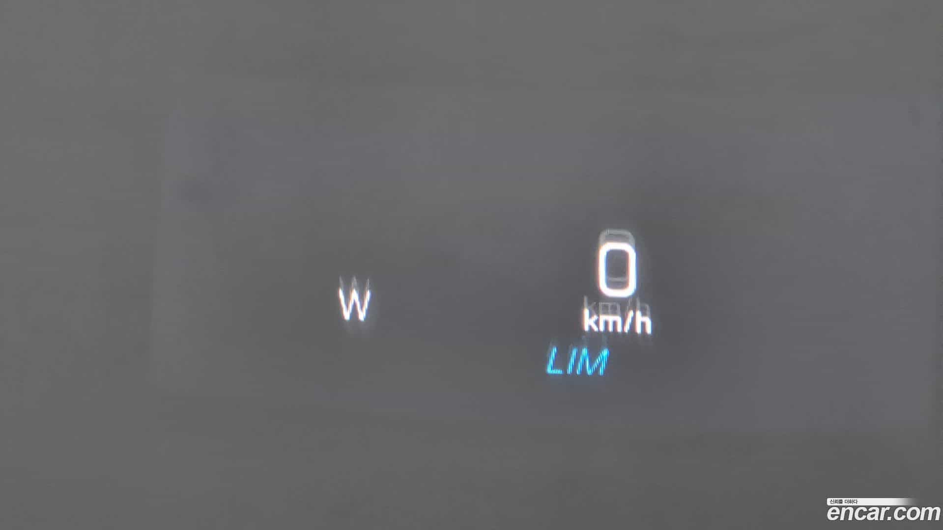 E-Class Mercedes-Benz 2019.0-OPTION-044