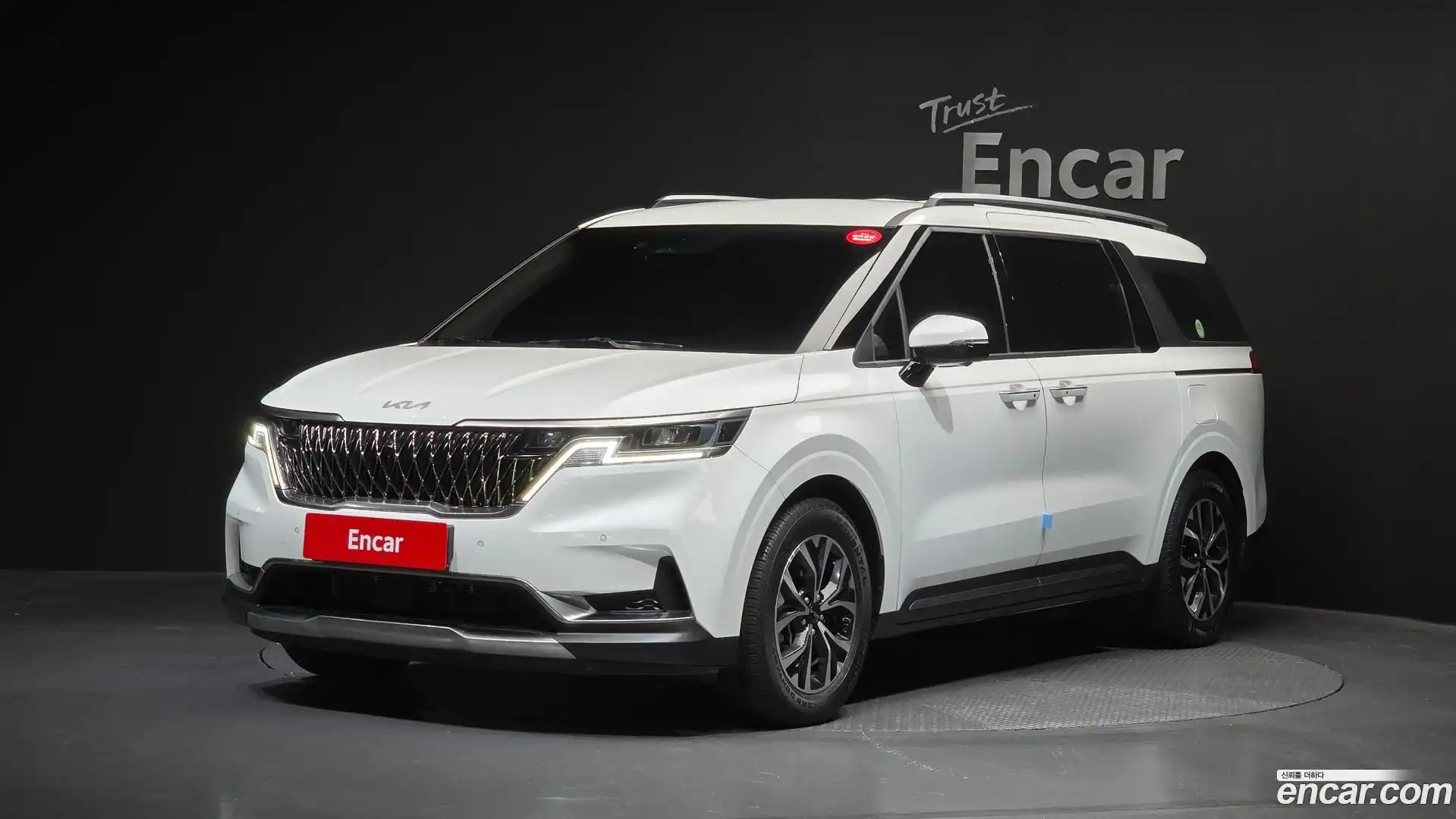 Canival Kia 2022.3-OUTER-001