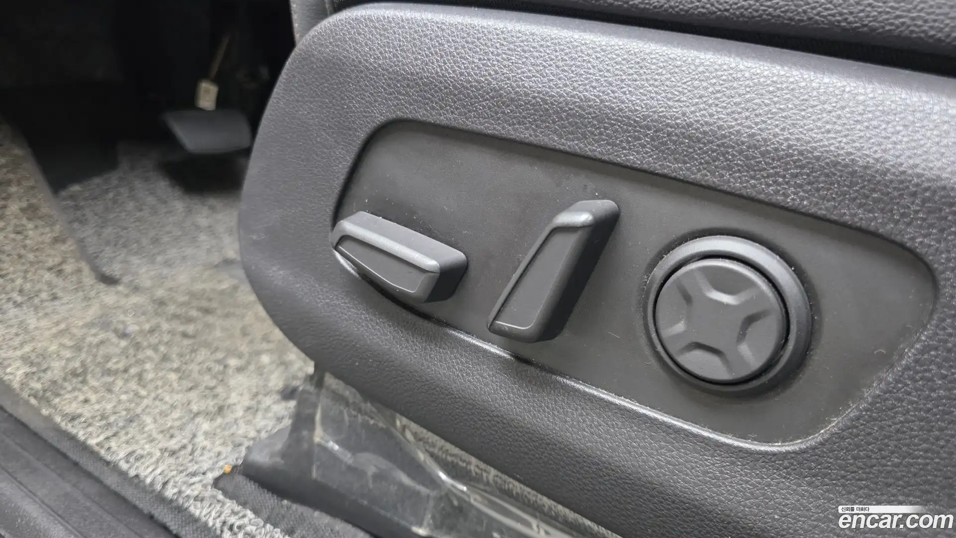 Canival Kia 2022.3-OPTION-043