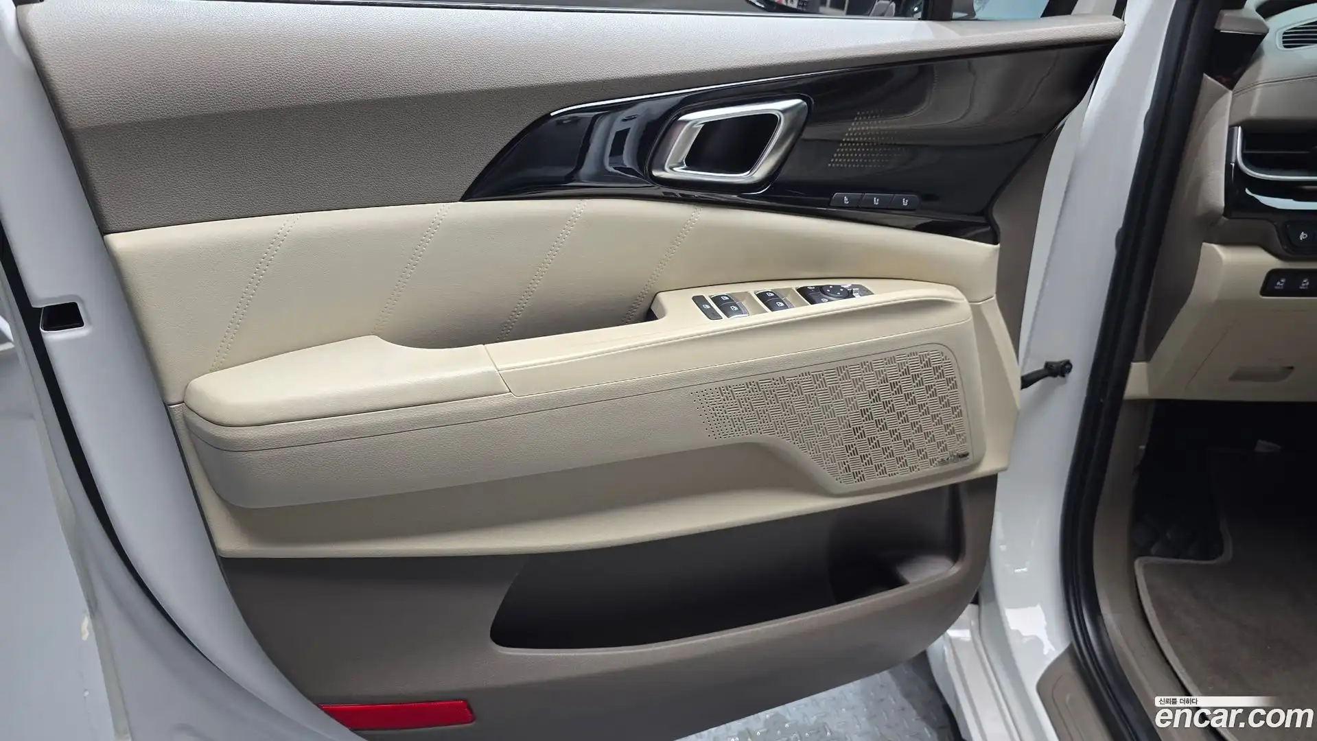 Canival Kia 2024.3-INNER-034