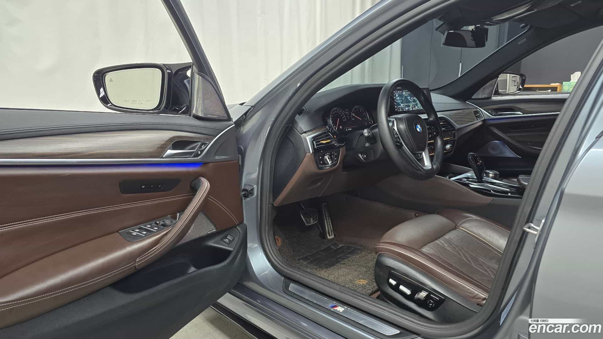 5-Series BMW 2017.3-INNER-010