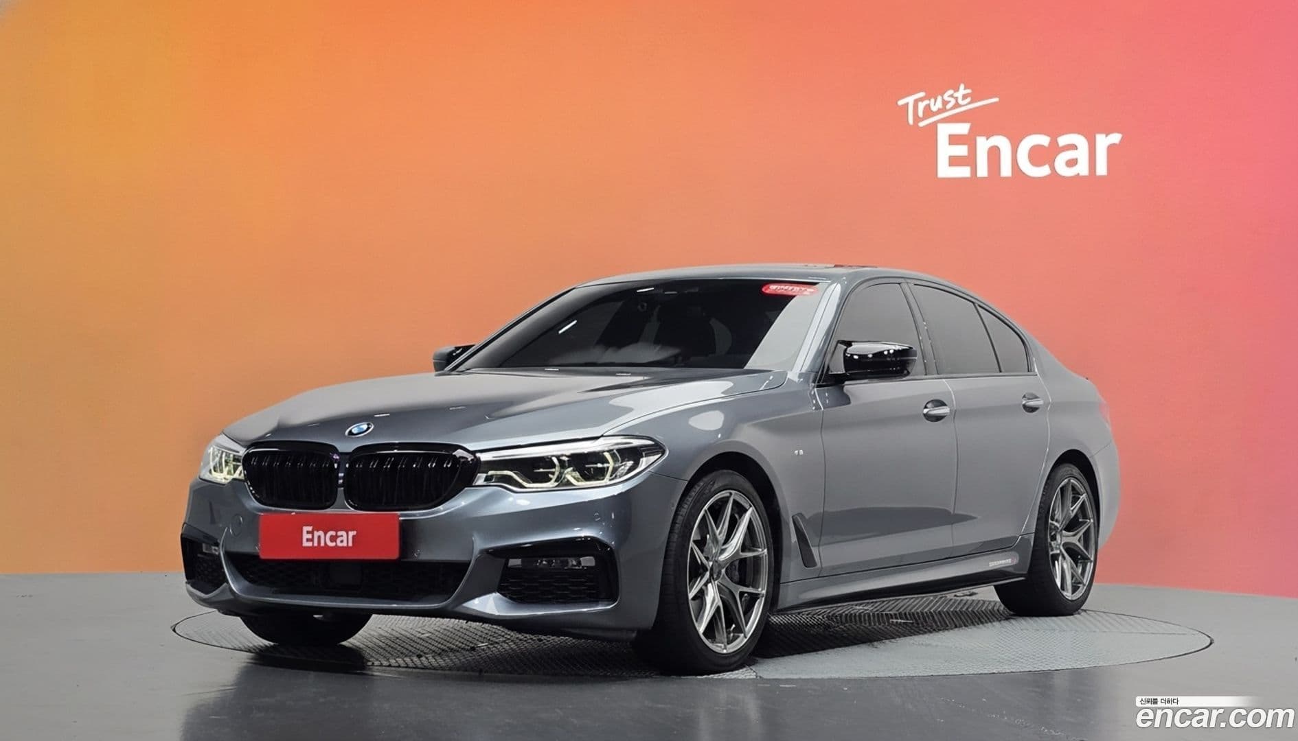 Main__Slider__Photo:5-Series BMW 2017.3-0