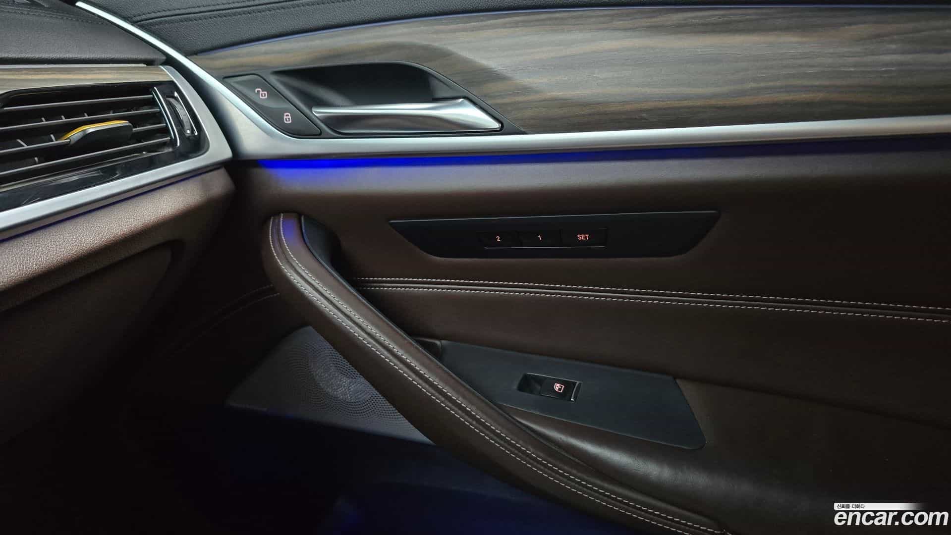 5-Series BMW 2017.3-OPTION-042