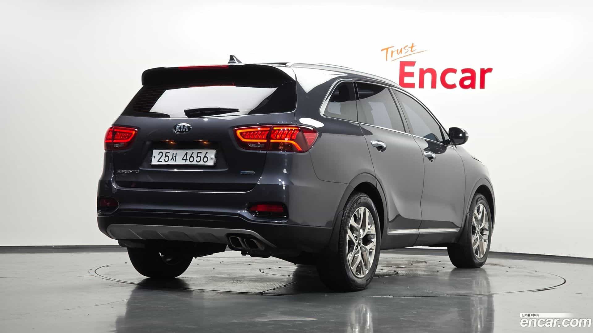 Sorento Kia 2019.3-OUTER-002