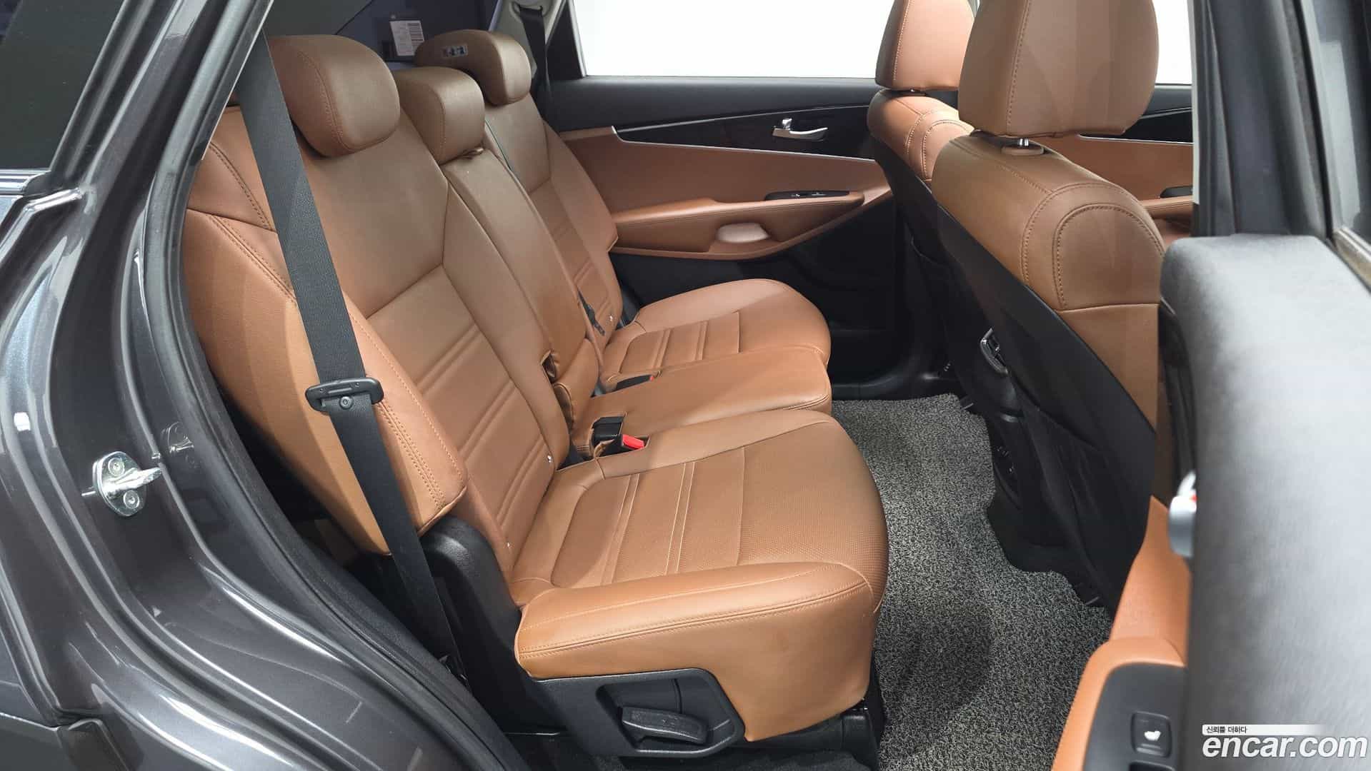 Sorento Kia 2019.3-OPTION-016