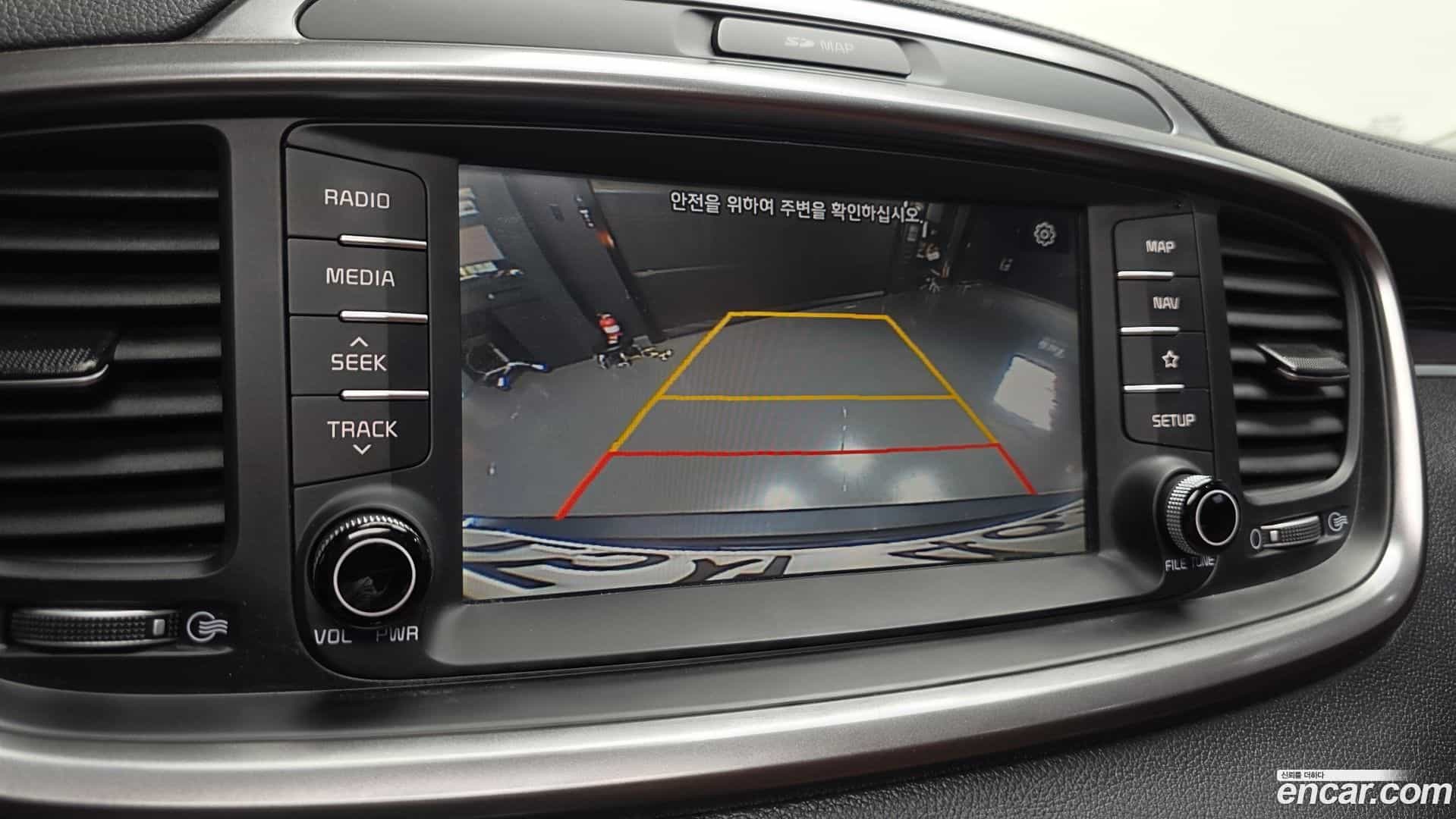 Sorento Kia 2019.3-OPTION-019