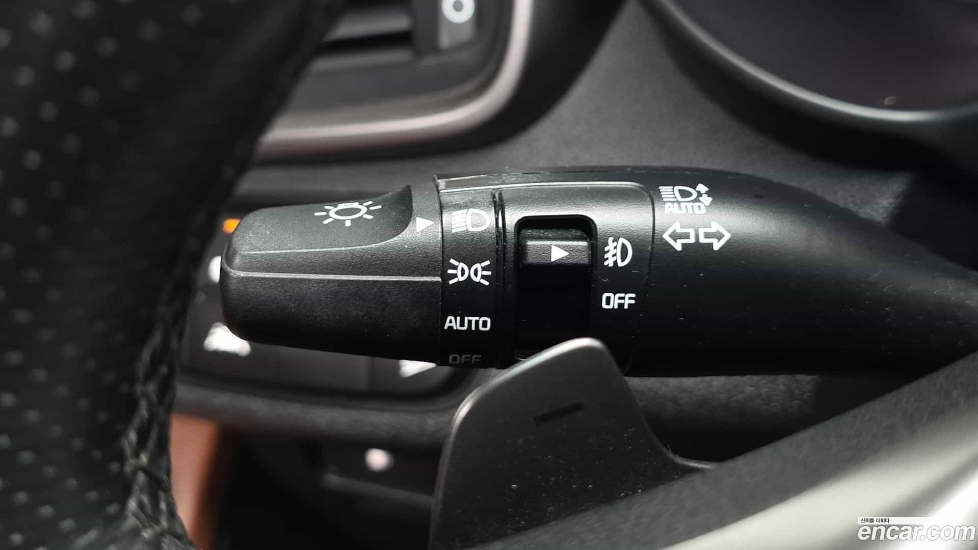 Sorento Kia 2019.3-OPTION-020