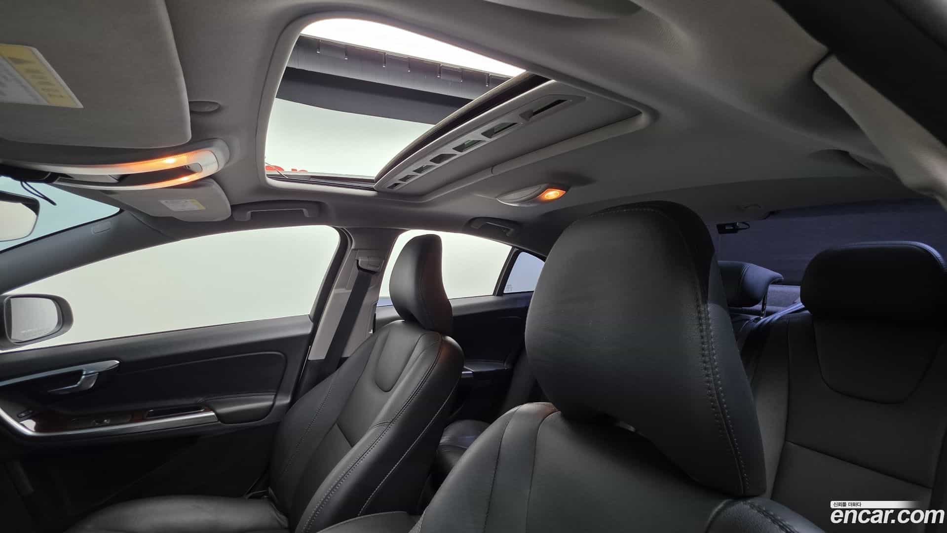S60 Volvo 2018.5-OPTION-019