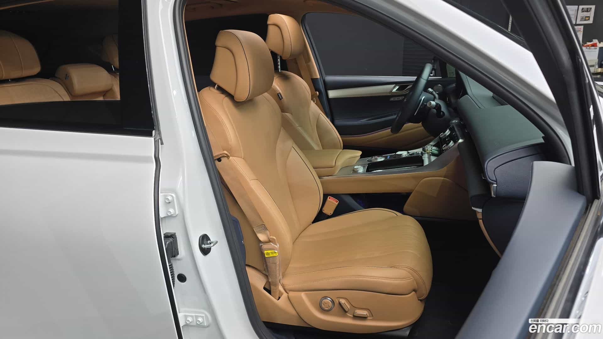 GV80 Genesis 2023.2-OPTION-015
