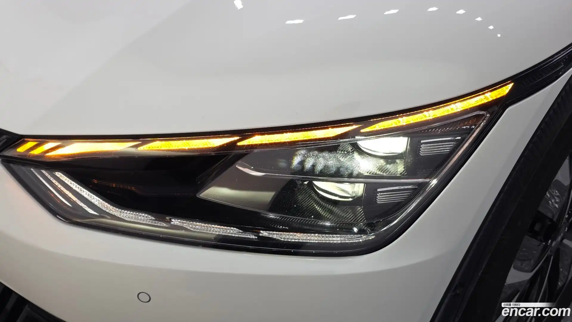 EV6 Kia 2022.4-OUTER-032