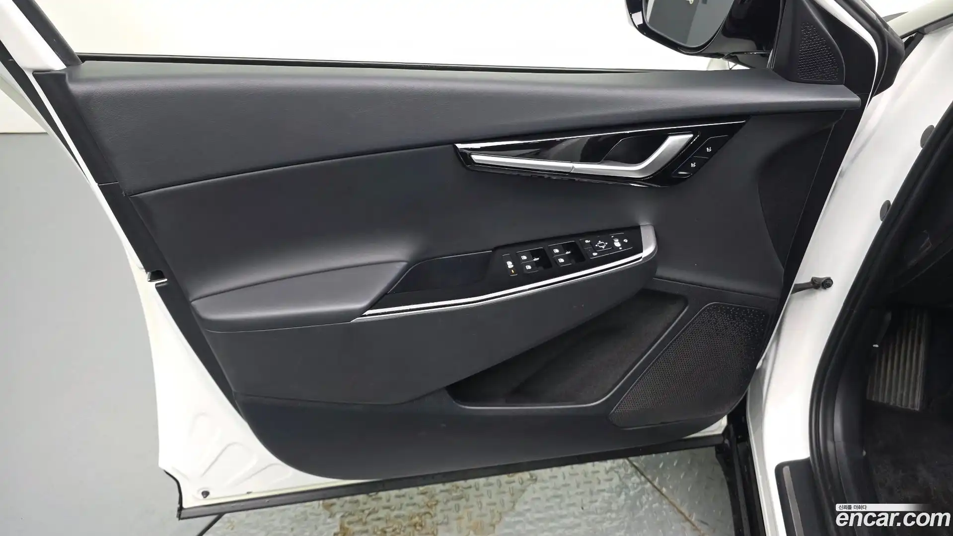 EV6 Kia 2022.4-INNER-034