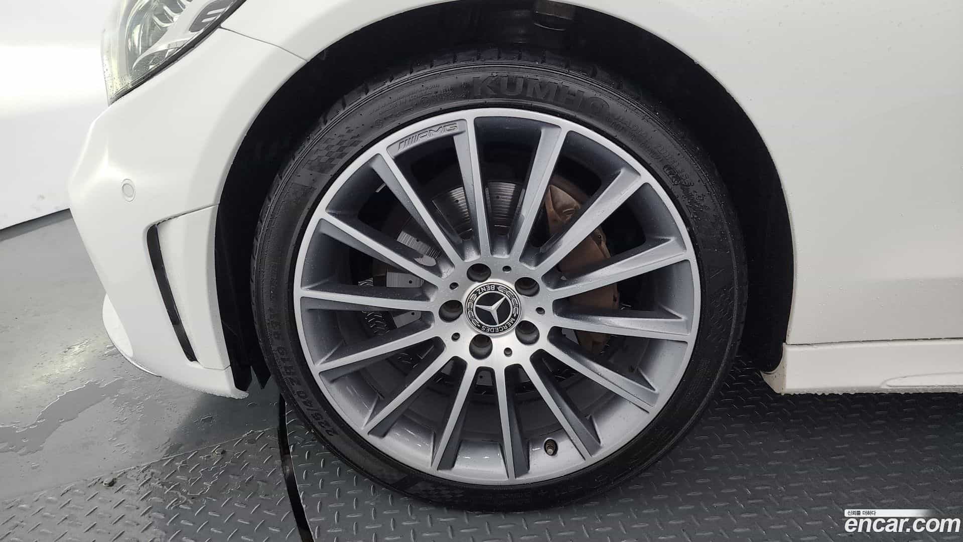 C-Class Mercedes-Benz 2019.4-OUTER-005