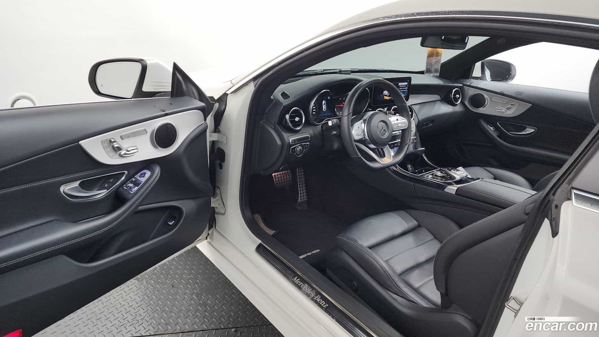 C-Class Mercedes-Benz 2019.4-INNER-010