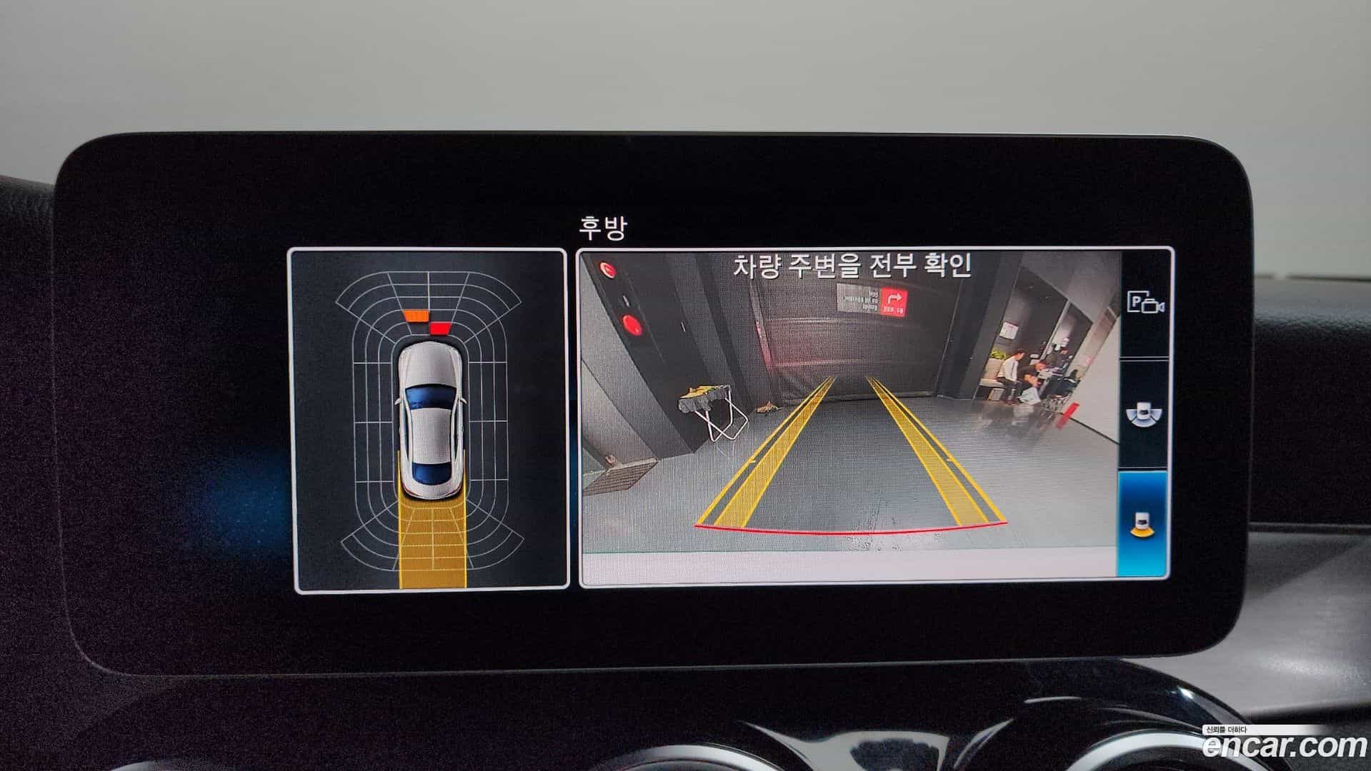 C-Class Mercedes-Benz 2019.4-OPTION-018