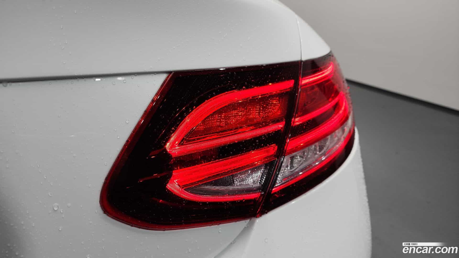 C-Class Mercedes-Benz 2019.4-OUTER-033