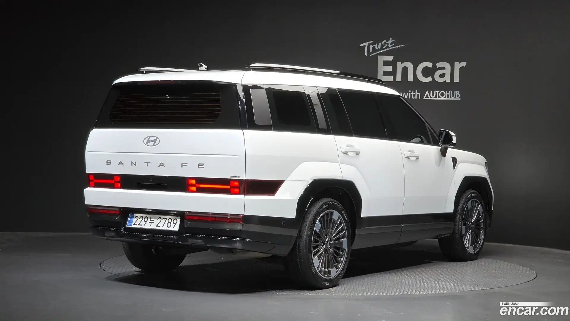 Santafe Hyundai 2024.1-OUTER-002