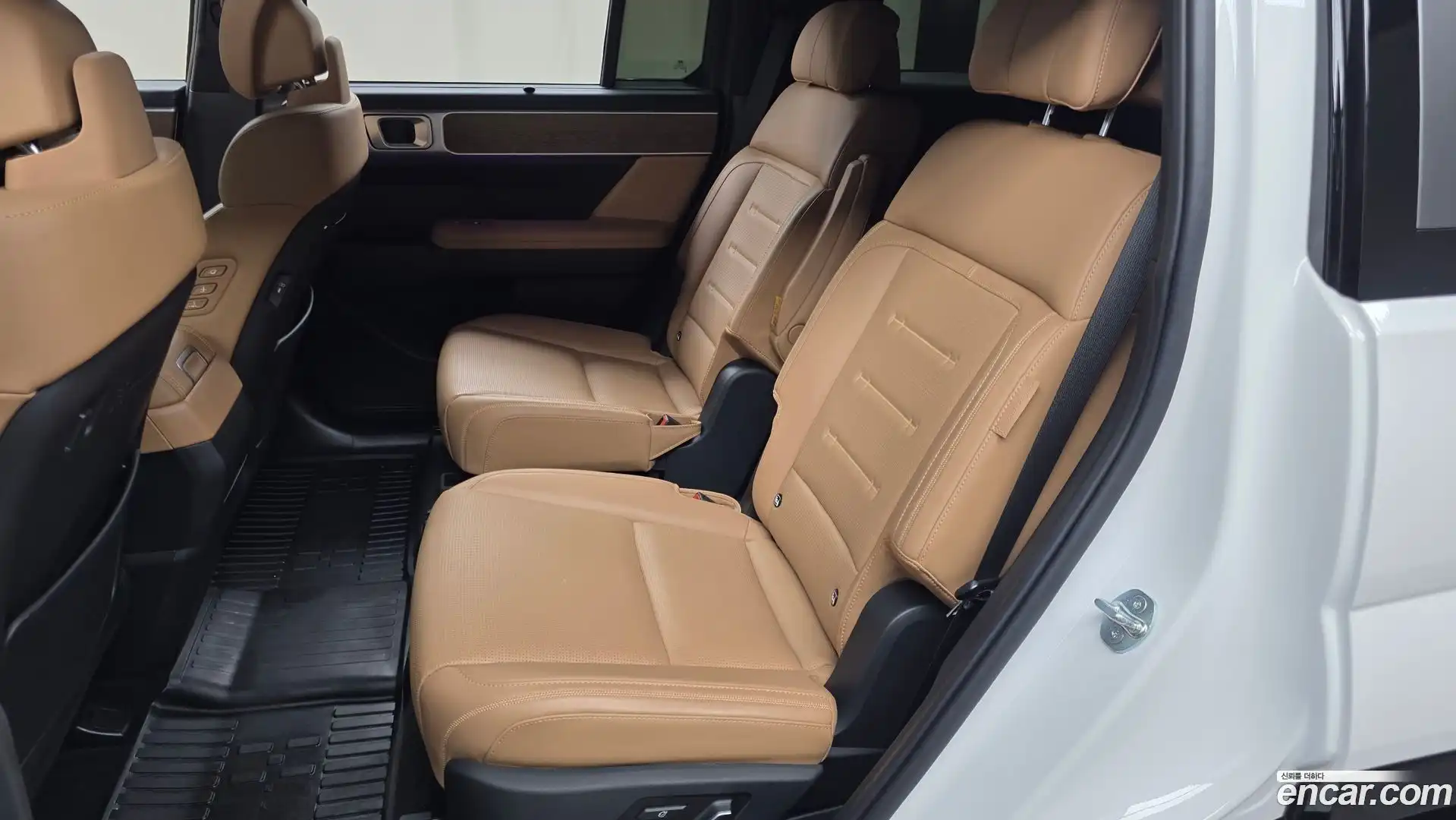 Santafe Hyundai 2024.1-INNER-036