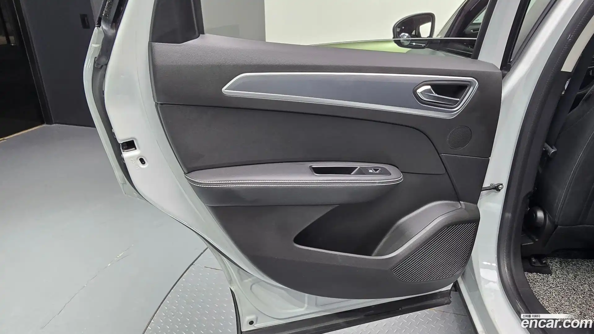 XM3 Renault Korea 2022.7-INNER-035