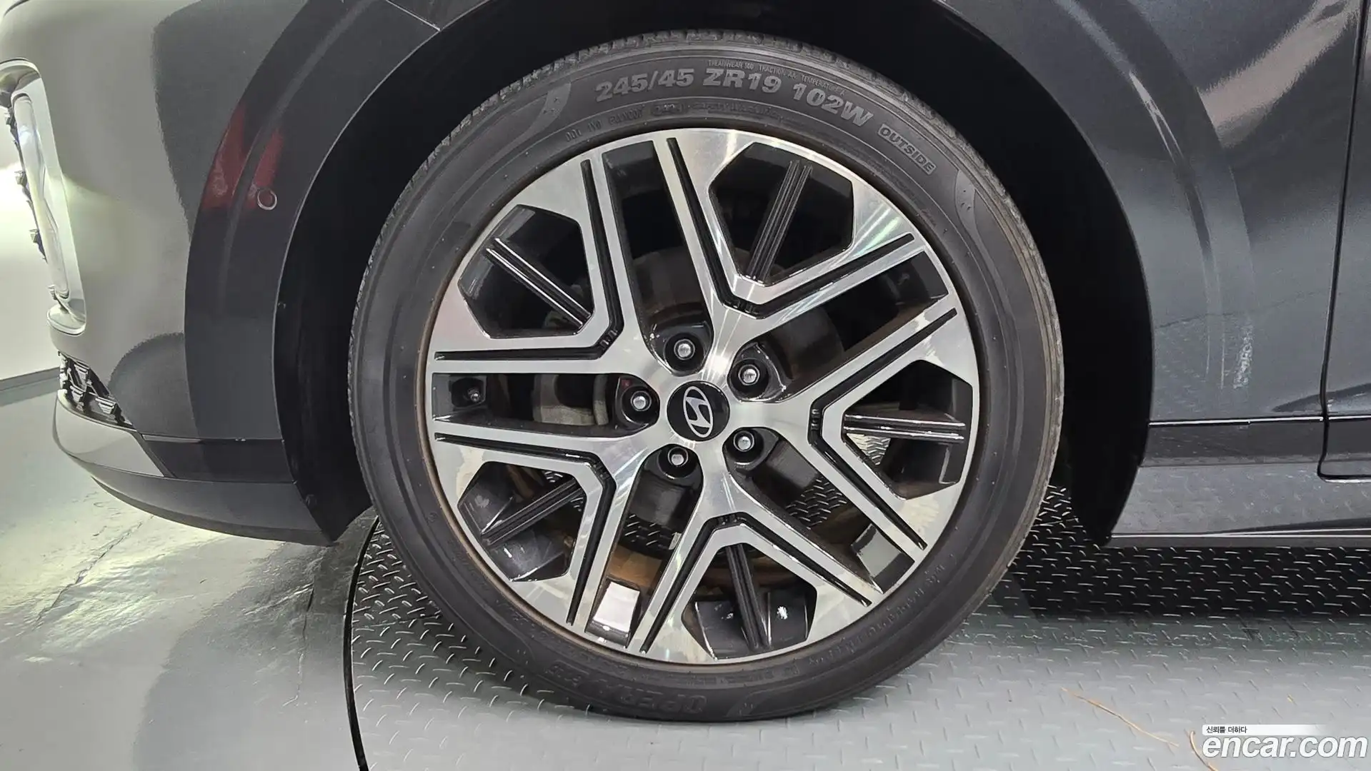 Grandeur Hyundai 2023.0-OUTER-005