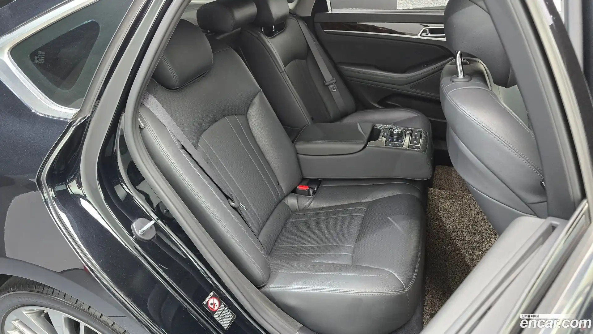 Genesis Hyundai 2015.7-OPTION-015
