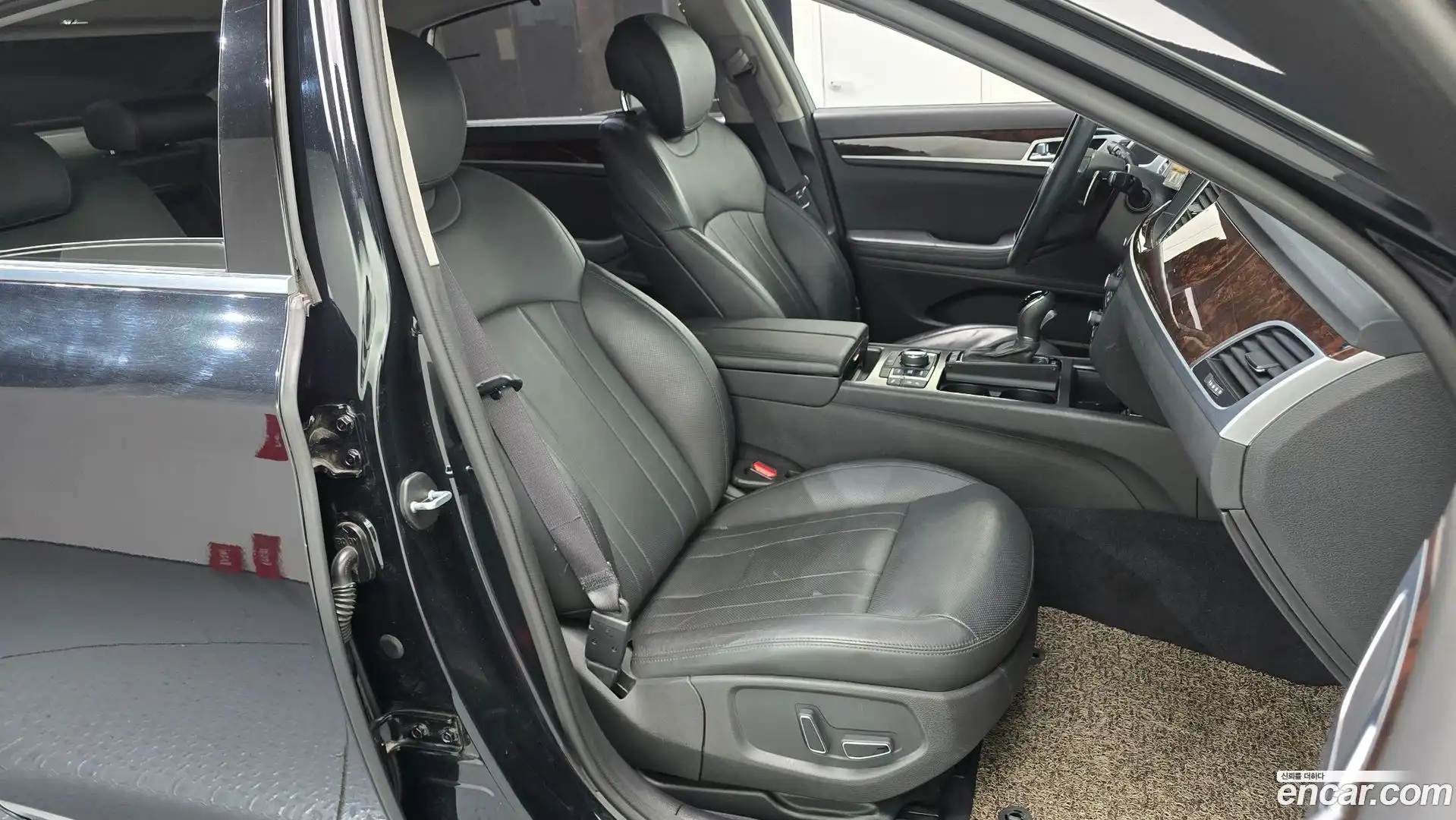 Genesis Hyundai 2015.7-OPTION-016