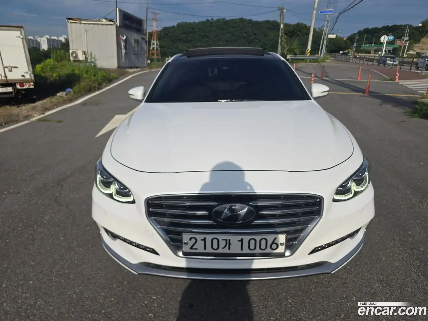 Grandeur Hyundai 2017.9-OUTER-003
