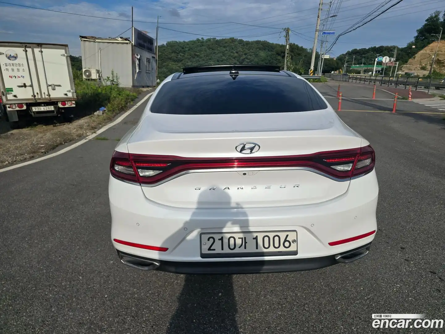 Grandeur Hyundai 2017.9-OUTER-006