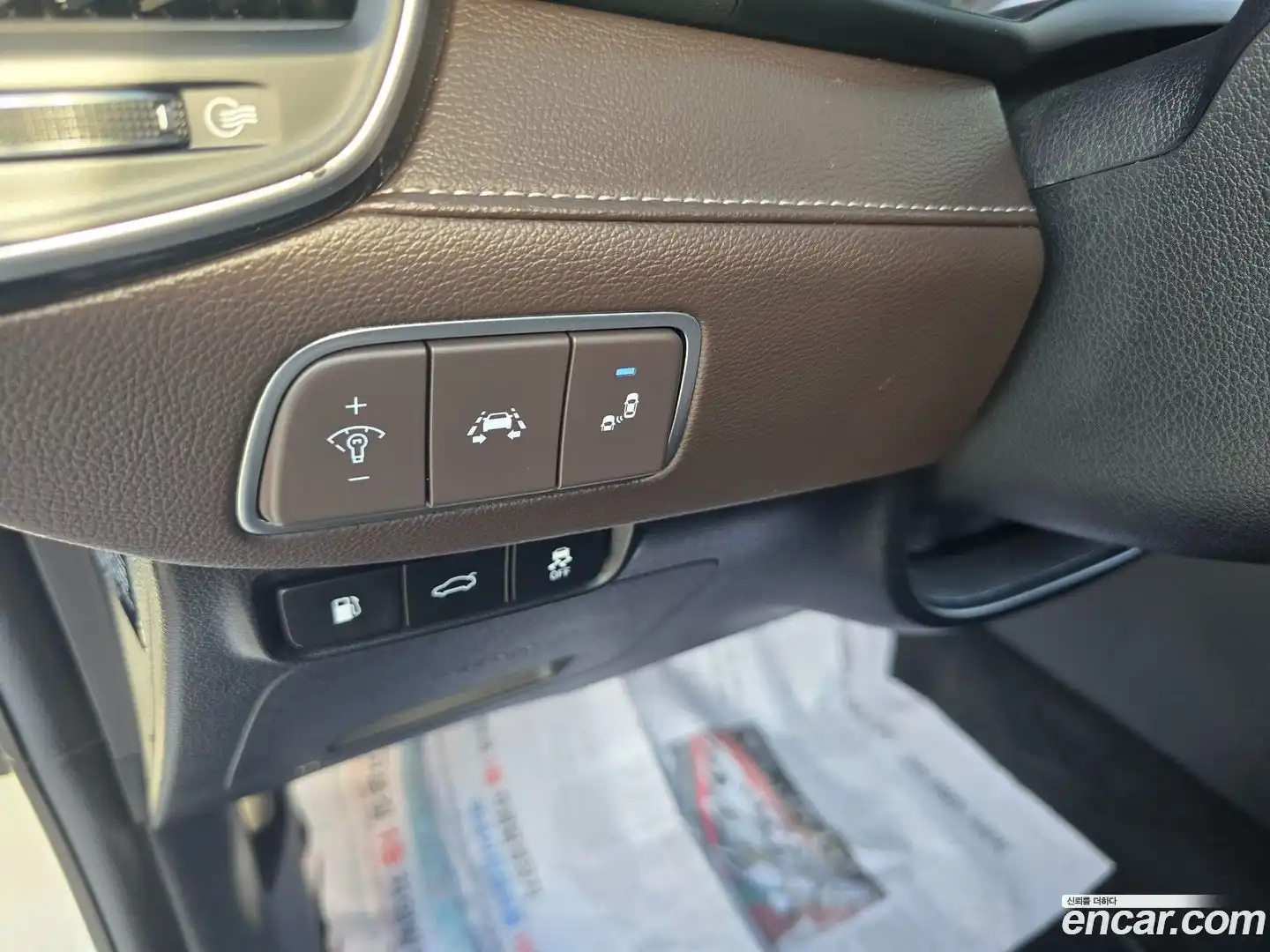 Grandeur Hyundai 2017.9-OPTION-022