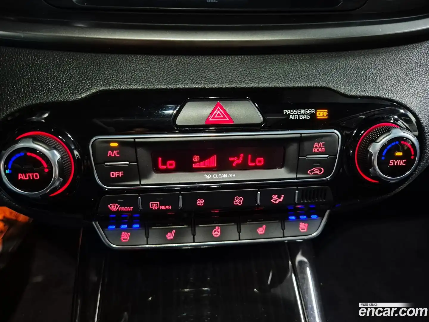 Sorento Kia 2017.8-OPTION-023