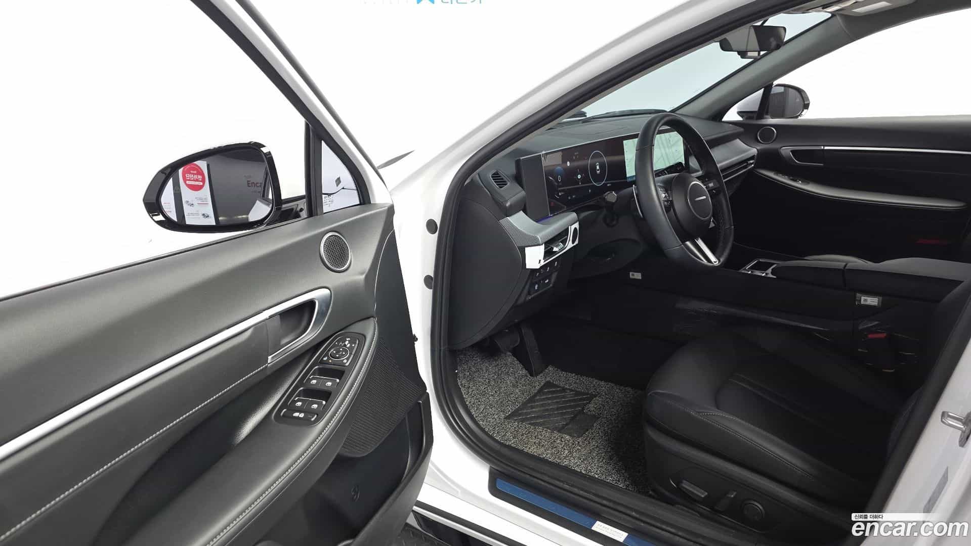 Sonata Hyundai 2025.1-INNER-010