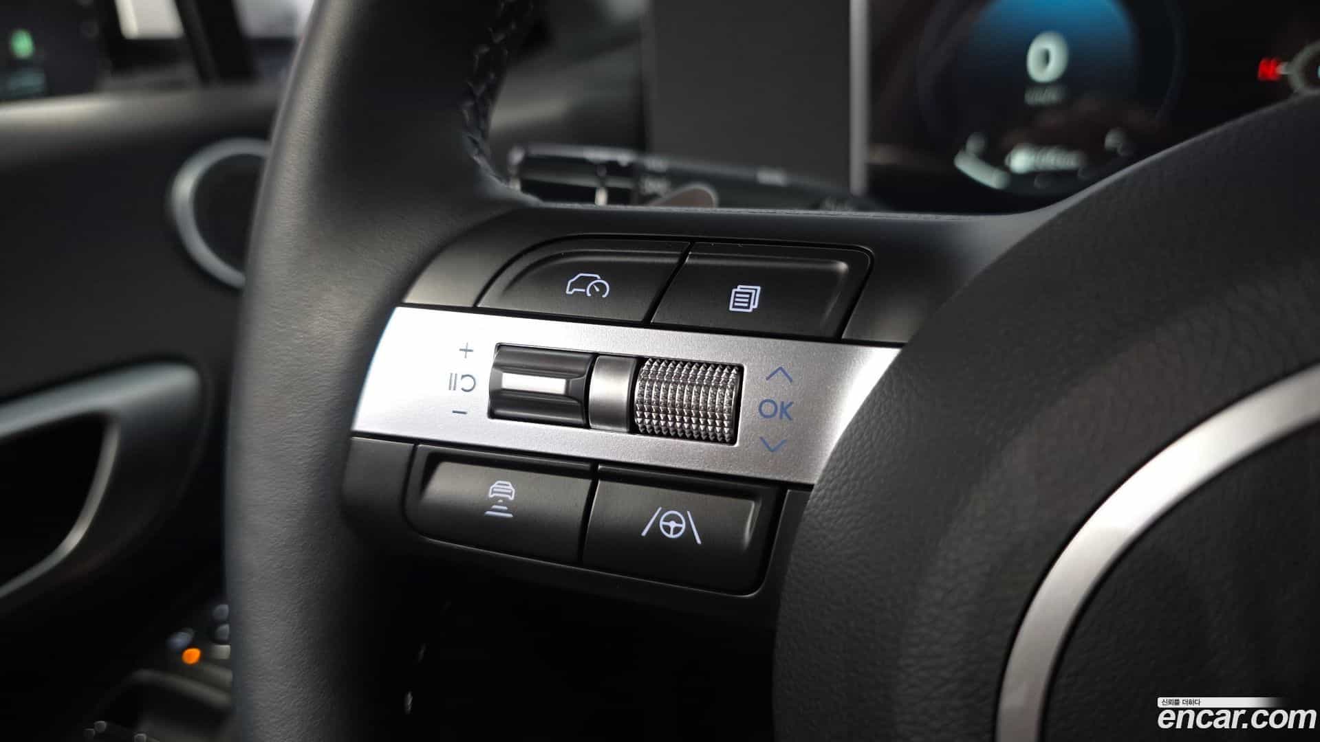 Sonata Hyundai 2025.1-OPTION-018