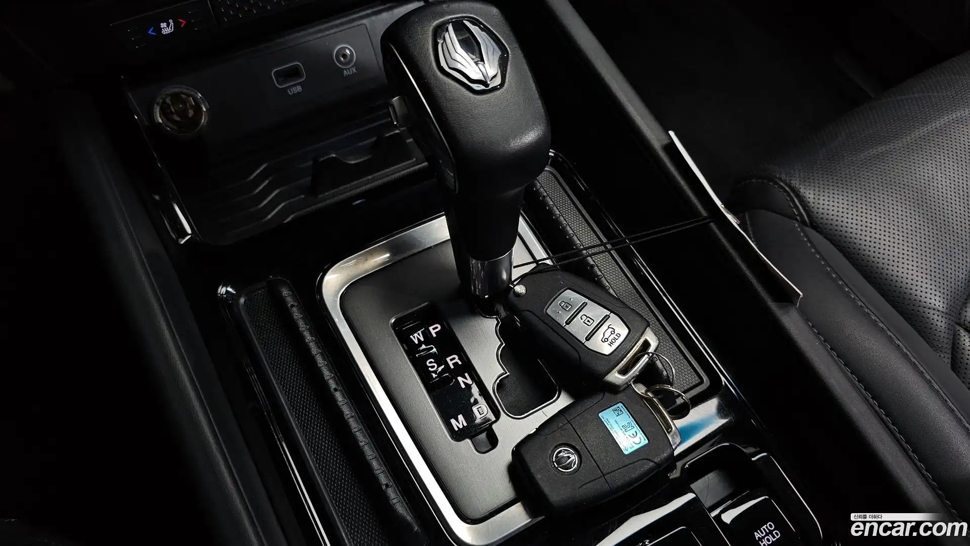 Rexton KG Mobility 2018.10-INNER-009
