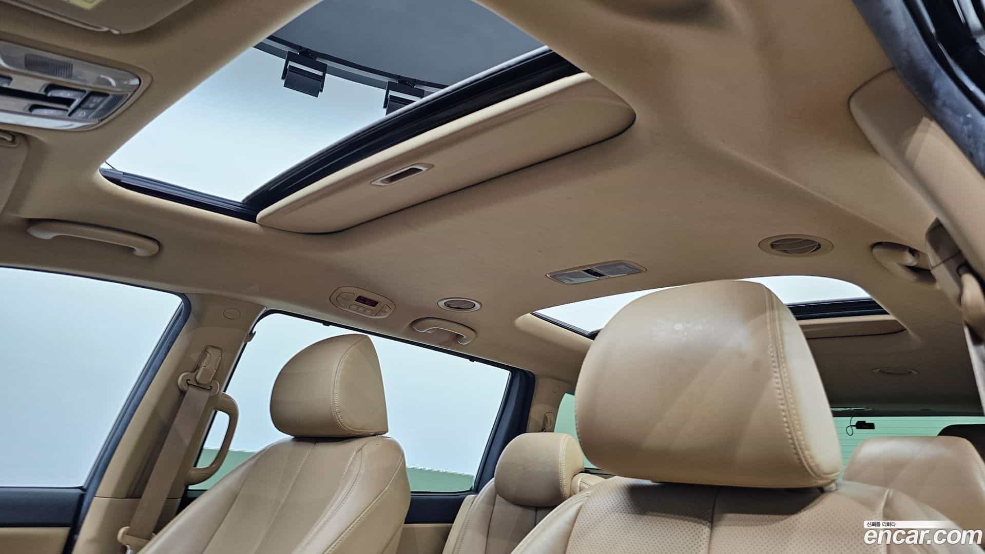 Canival Kia 2017.6-OPTION-023