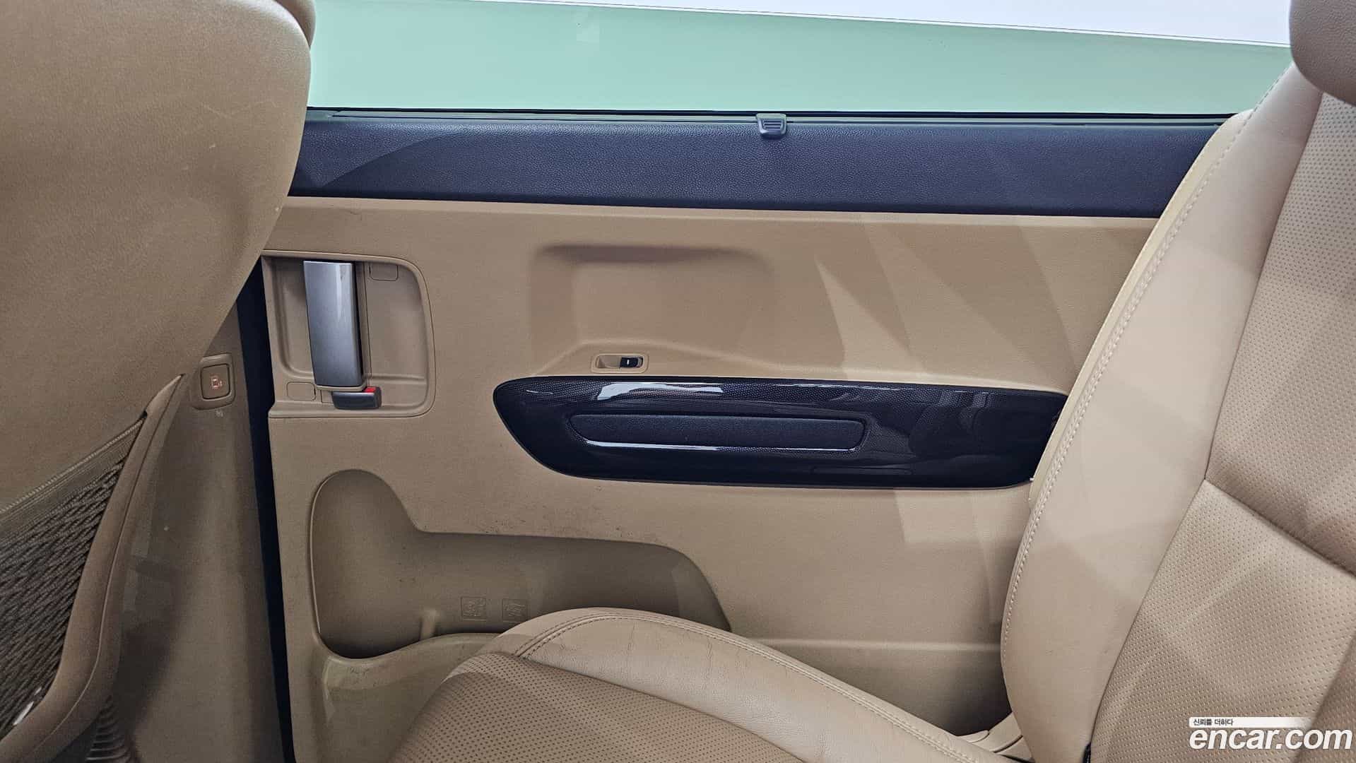 Canival Kia 2017.6-INNER-035