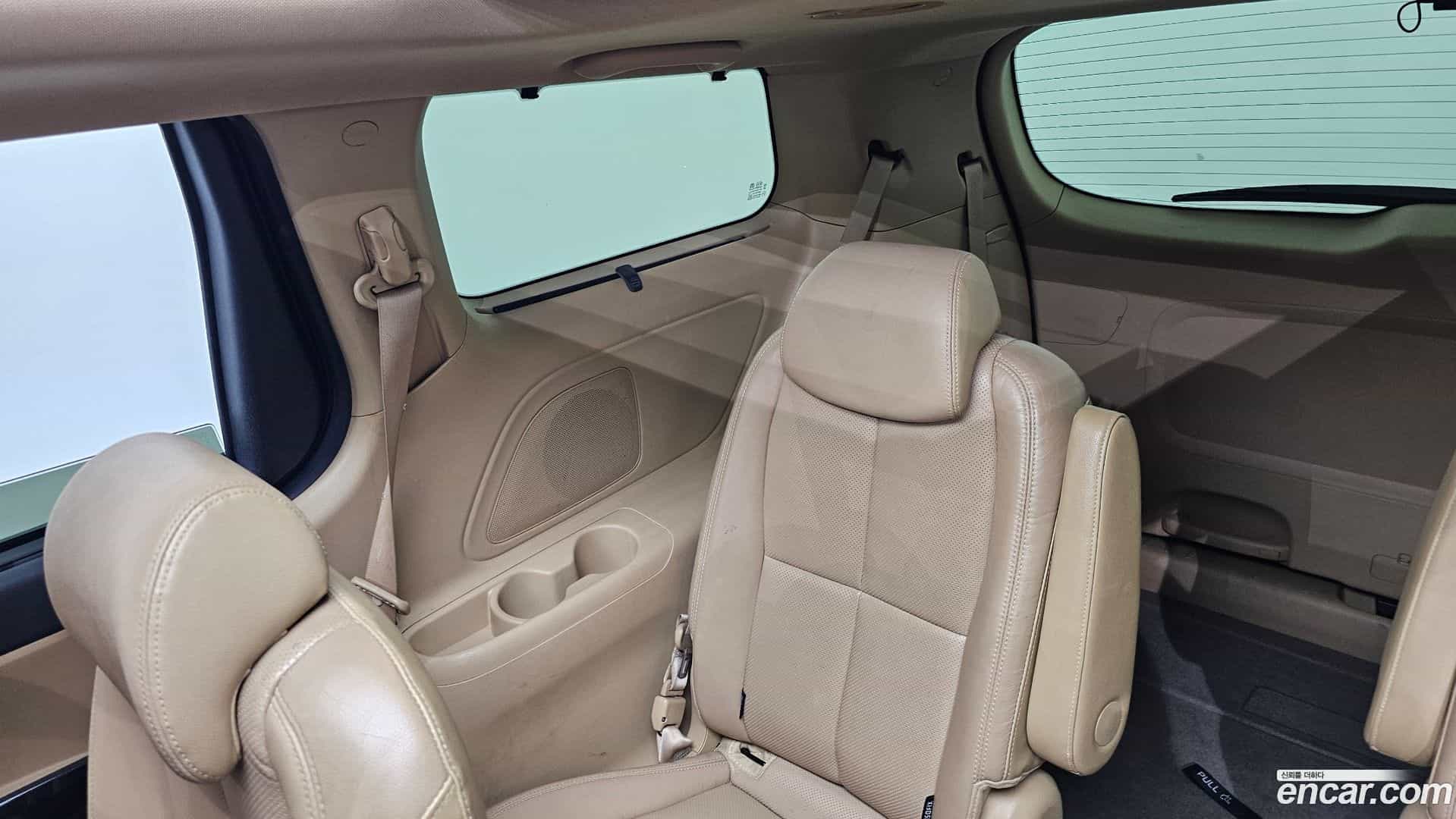 Canival Kia 2017.6-OPTION-042