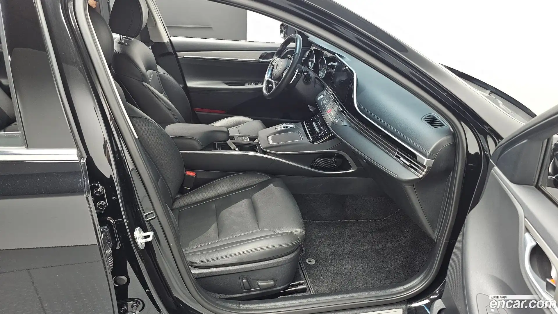 Grandeur Hyundai 2021.5-INNER-036