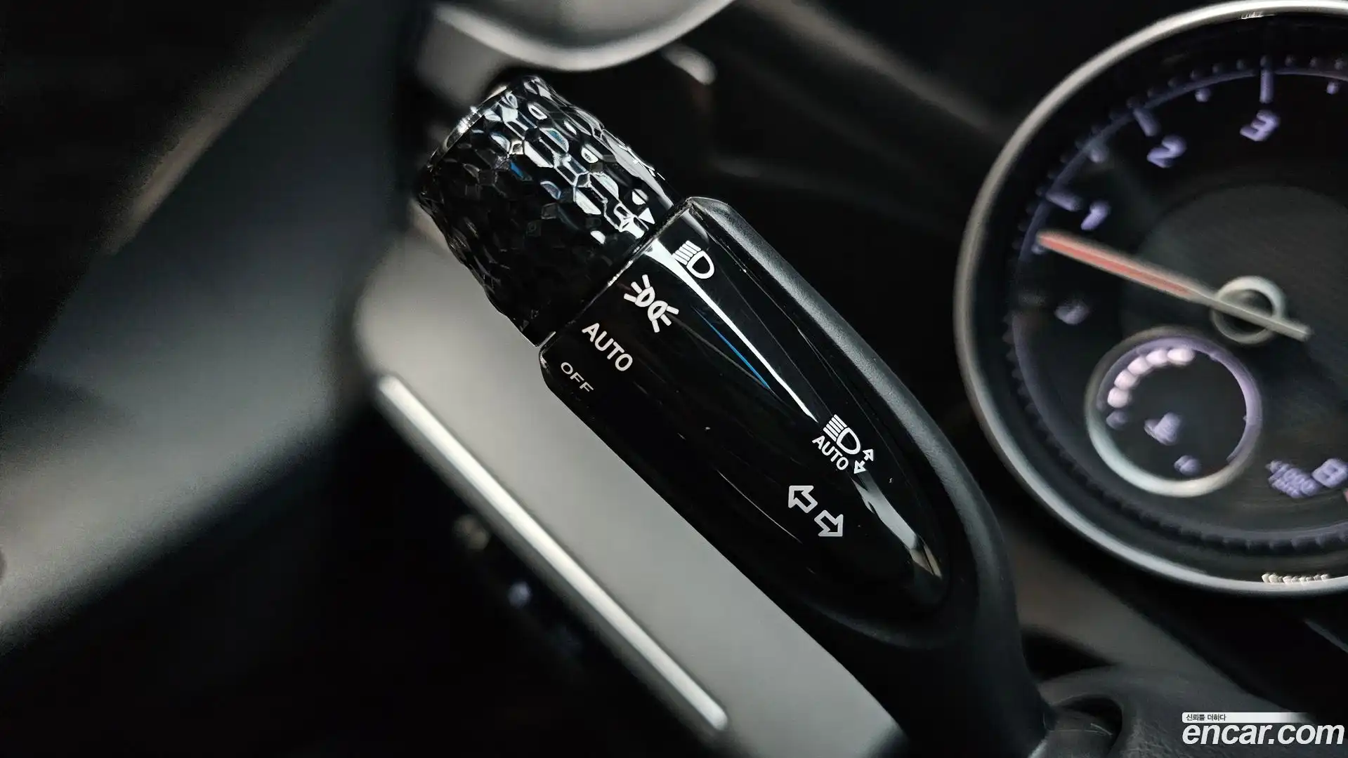 Grandeur Hyundai 2021.5-OPTION-043