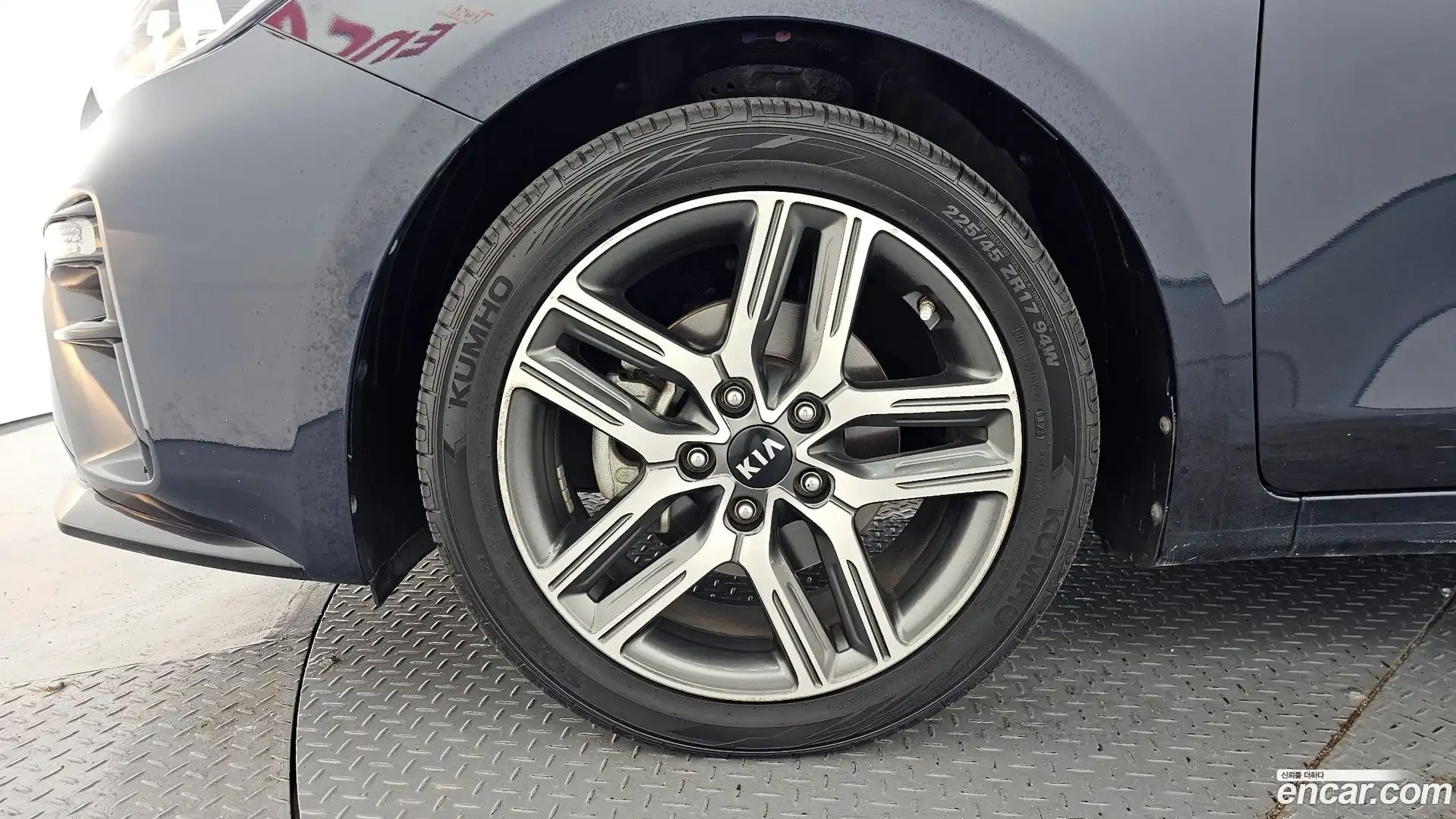 K3 Kia 2019.0-OUTER-005