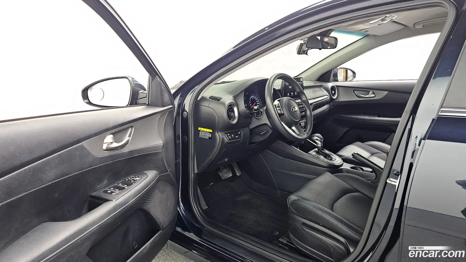 K3 Kia 2019.0-INNER-010