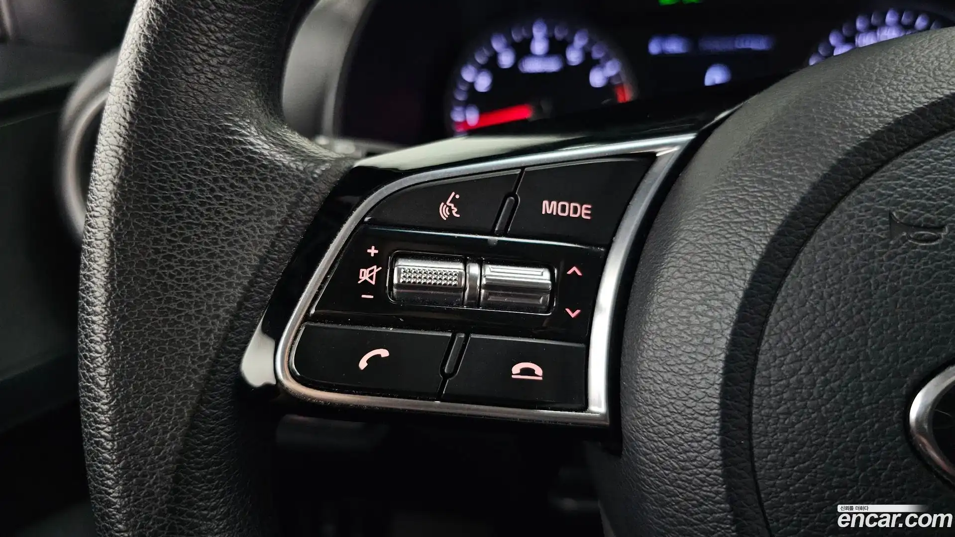 K3 Kia 2019.0-OPTION-017