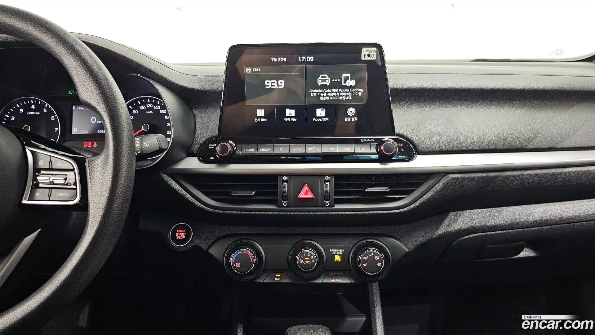 K3 Kia 2019.0-OPTION-019