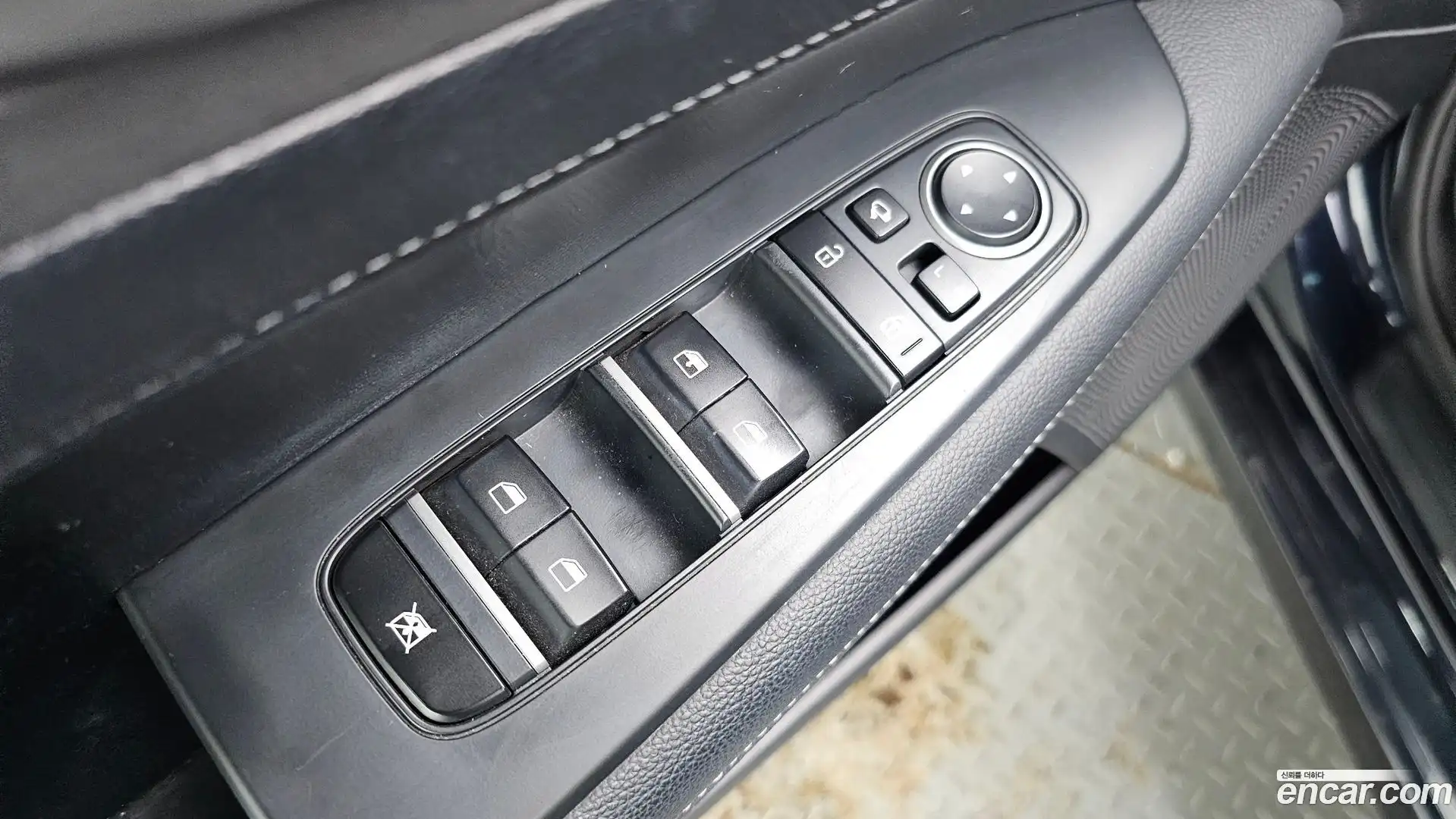 K3 Kia 2019.0-OPTION-040