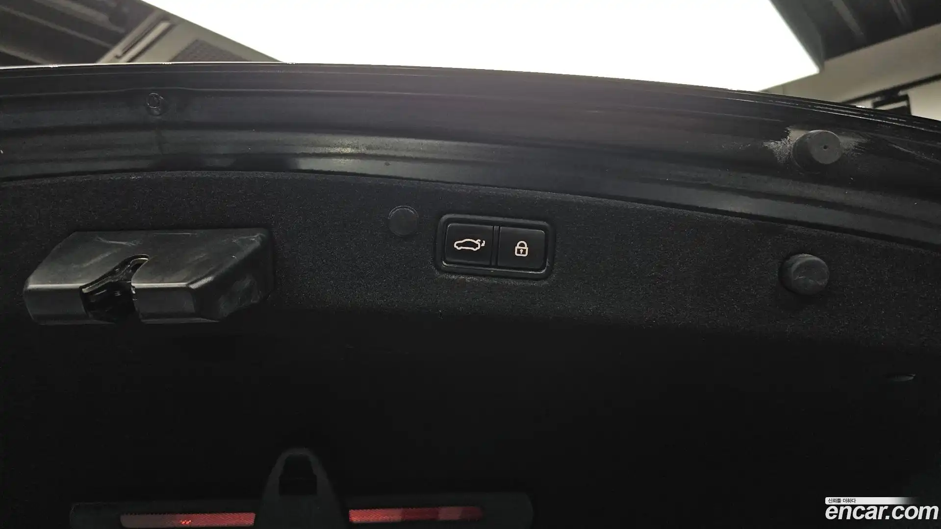 Grandeur Hyundai 2022.3-OPTION-024