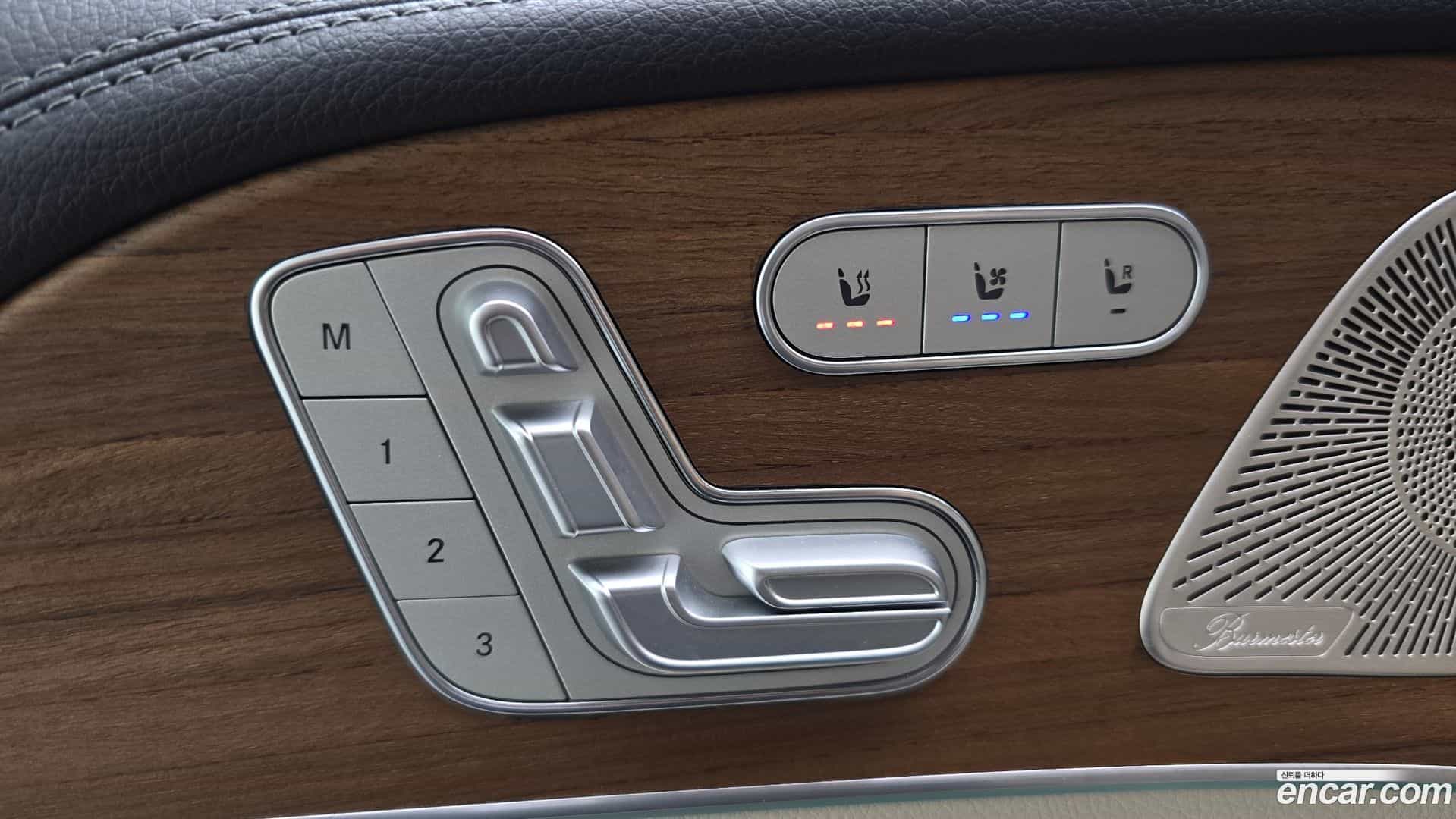 GLE-Class Mercedes-Benz 2021.5-OPTION-047