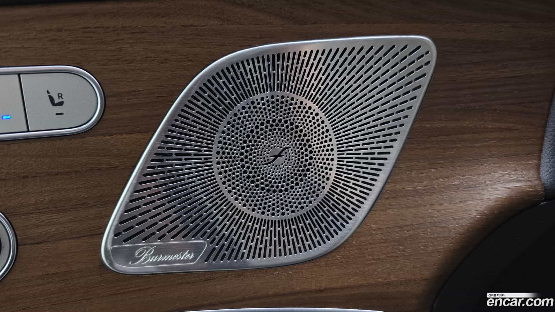GLE-Class Mercedes-Benz 2021.5-OPTION-048