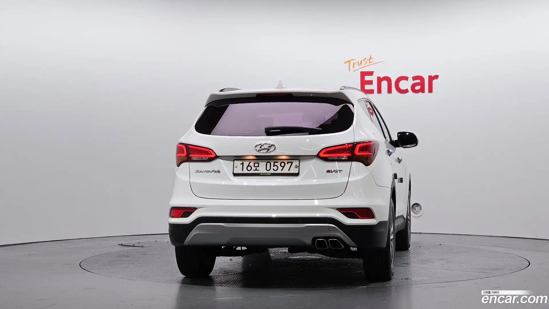 Santafe Hyundai 2016.1-OUTER-004